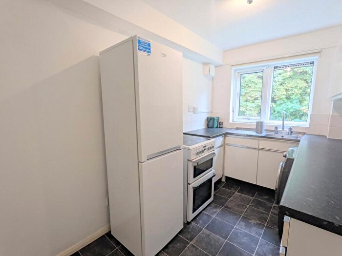 1 Bedroom Flat To Rent In Kimpton Close, Hemel Hempstead, Hertfordshire, HP2