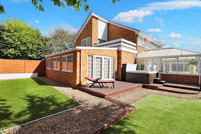 4 Bedroom Detached House For Sale In Raven Lane, Crooksbarn, Norton, TS20
