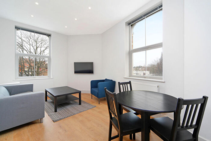 2 Bedroom Flat To Rent In Anerley Station Road, London, SE20