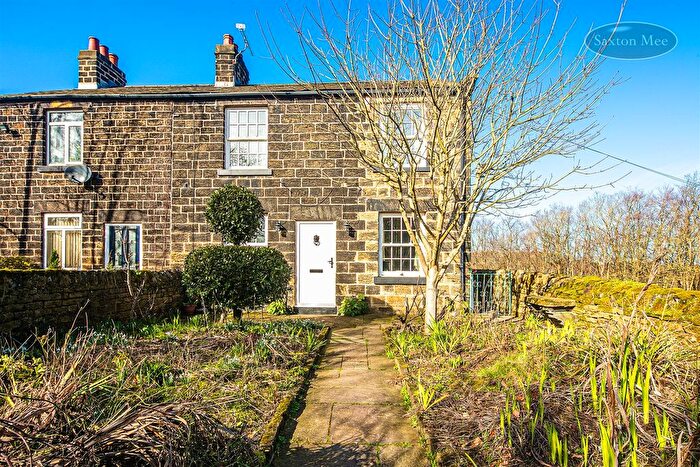 4 Bedroom Semi Detached House For Sale In Whitley Lane, Grenoside, Sheffield, S35