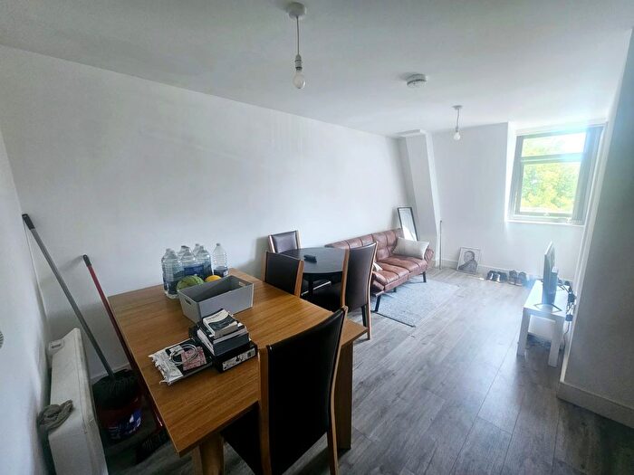 1 Bedroom Flat To Rent In College Place, Southampton, SO15
