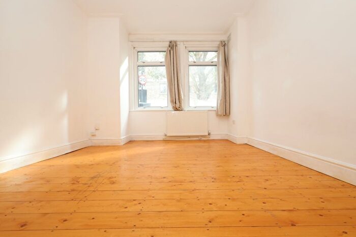 1 Bedroom Flat To Rent In Park View Road, London, N17