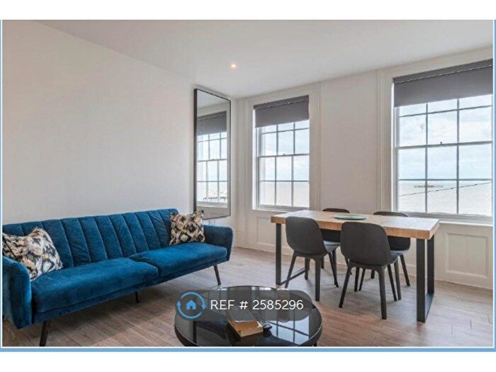 2 Bedroom Flat To Rent In St. Georges Terrace, Herne Bay, CT6