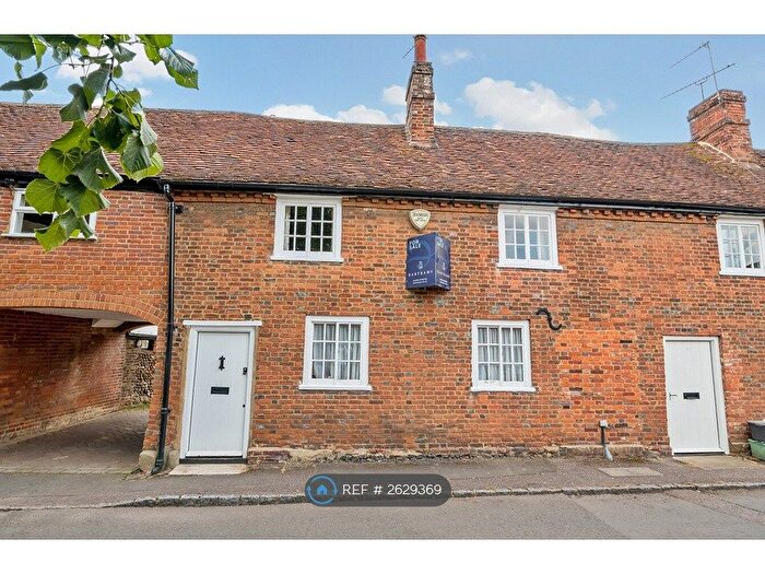 3 Bedroom Terraced House To Rent In Sherpards Lane, Beaconsfield, HP9