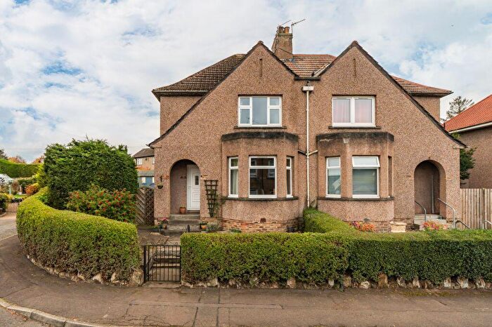 3 Bedroom Semi-detached Villa For Sale In Hunter Terrace, Loanhead, EH20