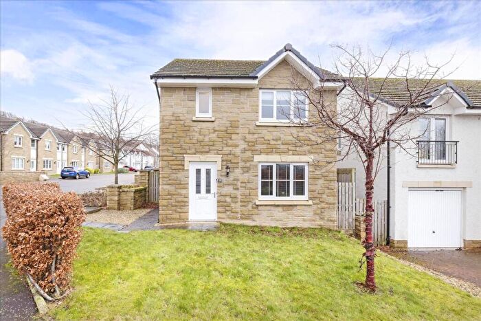 3 Bedroom Detached House For Sale In Whitehouse Avenue, Gorebridge, EH23