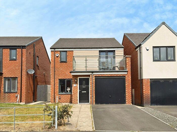 3 Bedroom Detached House For Sale In Oxen Drive, Wallsend, NE28
