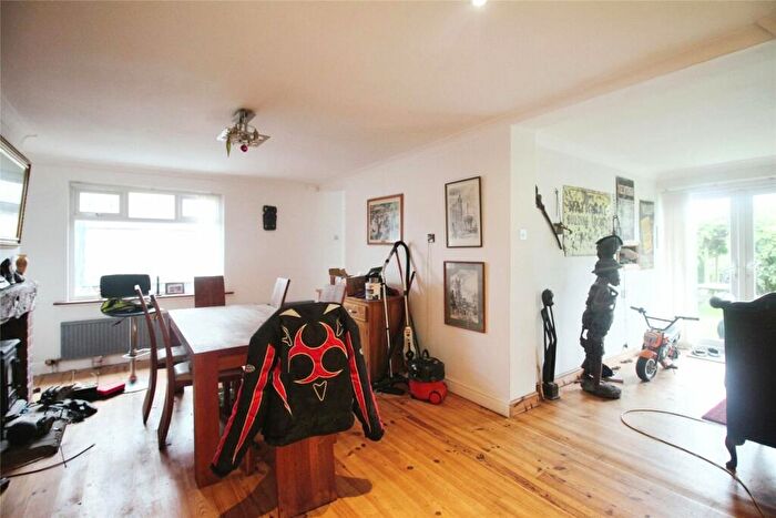 3 Bedroom Bungalow For Sale In Chestnut Street, Borden, Sittingbourne, Kent, ME9