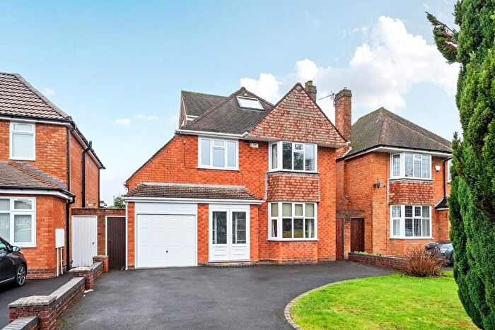 4 Bedroom Detached House For Sale In Buryfield Road, Solihull, West Midlands, B91