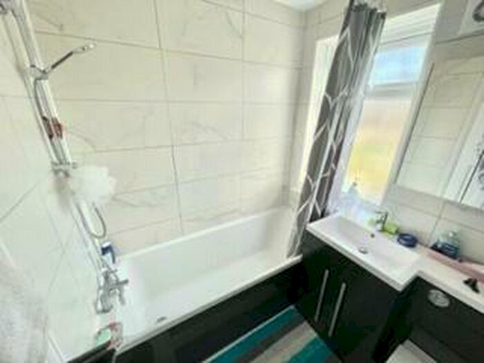 2 Bedroom House To Rent In Eastbury Road, Romford, RM7