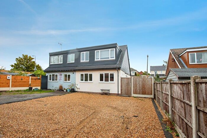 3 Bedroom Semi-Detached House For Sale In Nottingham Road, Selston, Nottingham, NG16