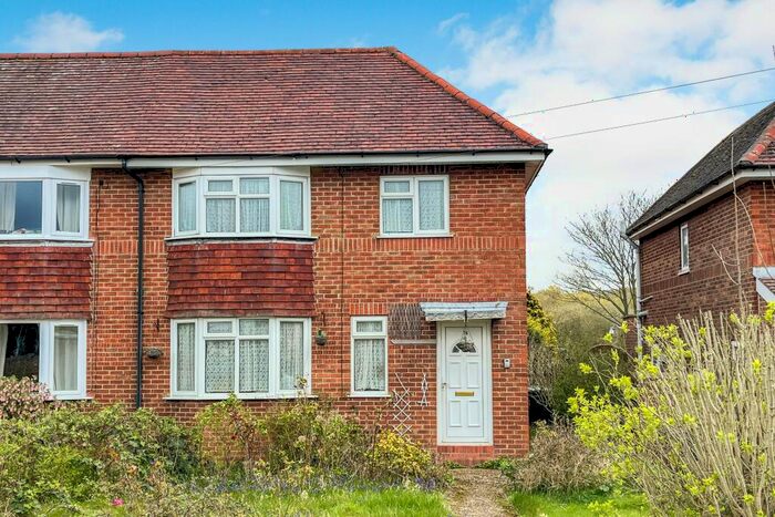 3 Bedroom Semi-Detached House For Sale In Ridgway Road, Brogborough, Bedford, MK43