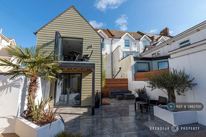 1 Bedroom Terraced House To Rent In St. Catherines Road, Bournemouth, BH6