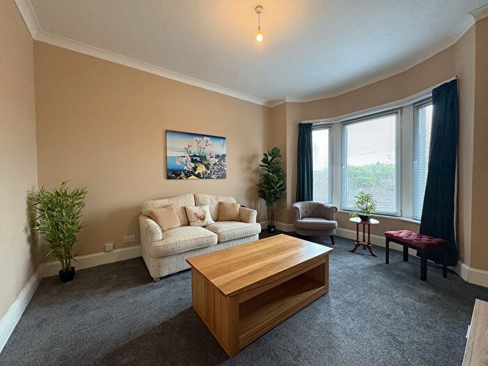 1 Bedroom Flat To Rent In Smith Street, Ayr, KA7