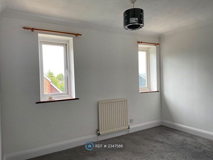 1 Bedroom End Of Terrace House To Rent In Brindles Field, Tonbridge, TN9