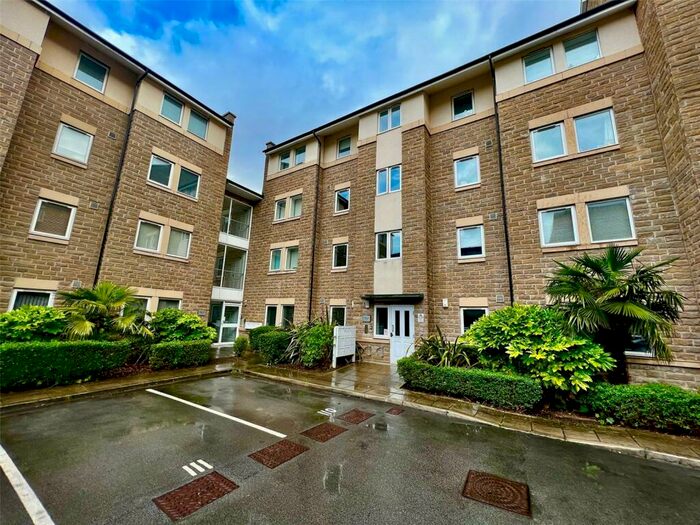 2 Bedroom Apartment To Rent In Cornmill View, Horsforth, Leeds, West Yorkshire, Uk, LS18