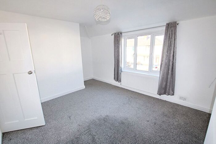 2 Bedroom End Of Terrace House To Rent In South Avenue, Warrington, WA2