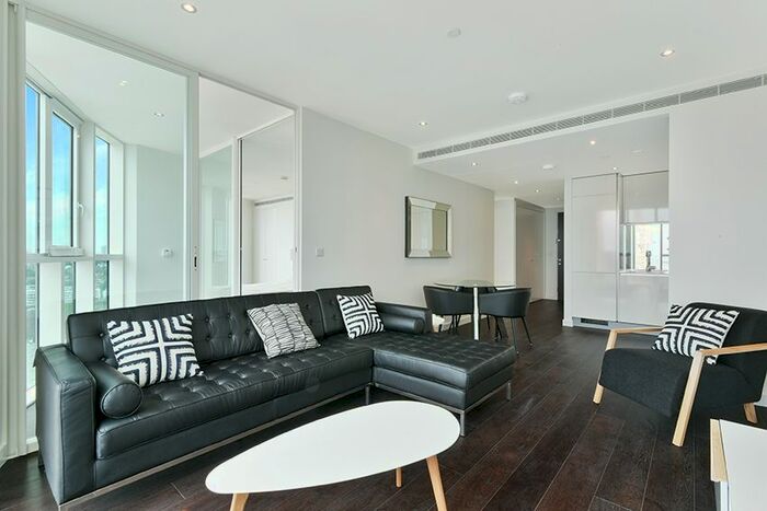 2 Bedroom Flat To Rent In Sky Gardens, Wandsworth Road, Vauxhall, SW8