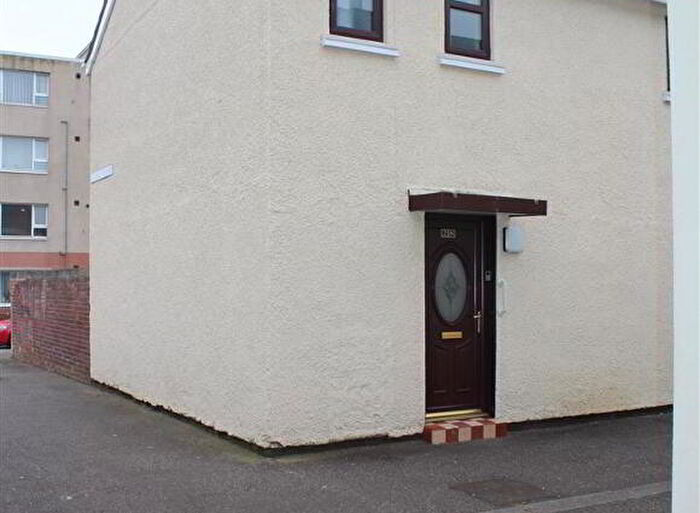 3 Bedroom End Of Terrace House For Sale In Carlisle Square, Belfast, BT15