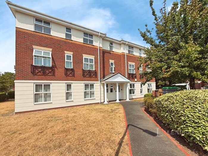 1 Bedroom Flat To Rent In Victoria Gardens, Cradley Heath, West Midlands, B64
