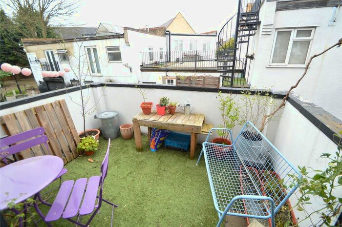 1 Bedroom Flat To Rent In Church Road, London SE19
