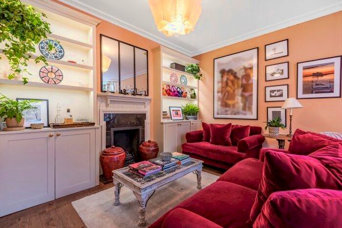 1 Bedroom Maisonette To Rent In Wetherby Place, London, SW7