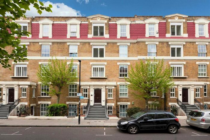 2 Bedroom Flat To Rent In Wilmot Street, London, E2