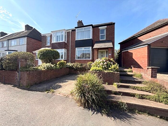 3 Bedroom Semi-detached House For Sale In Cowick Lane, Exeter, EX2