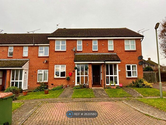 1 Bedroom Flat To Rent In Markham Road, Capel, Dorking, RH5