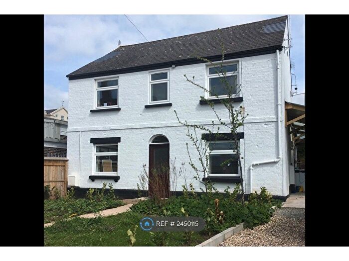 4 Bedroom Maisonette To Rent In Clifton Cottage, Exeter, EX1