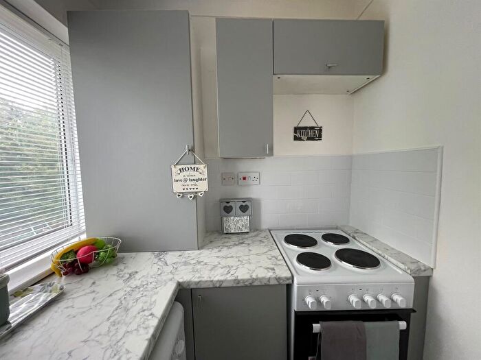 2 Bedroom Maisonette For Sale In Gainsford Road, Southampton, SO19