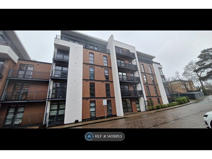 1 Bedroom Flat To Rent In Repton House, London, SW15