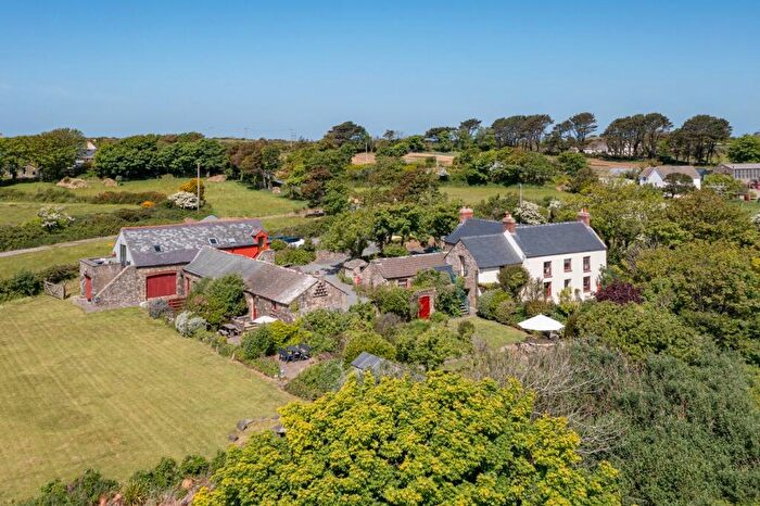 9 Bedroom Character Property For Sale In Nine Wells, Solva, Haverfordwest, SA62