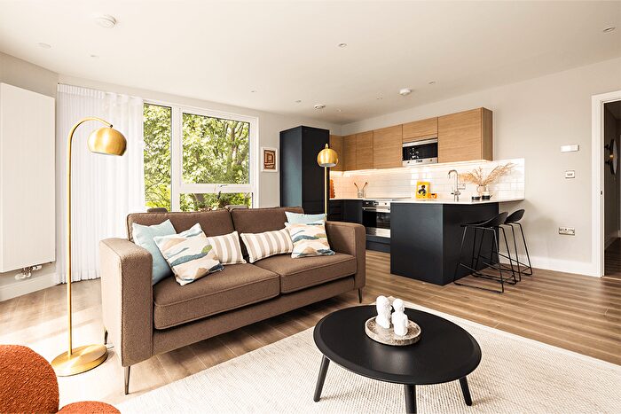 1 Bedroom Apartment To Rent In Neptune Wharf, London, SE8
