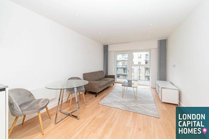 1 Bedroom Apartment To Rent In Fairbank House, Caversham Road, Beaufort Park, London, NW9