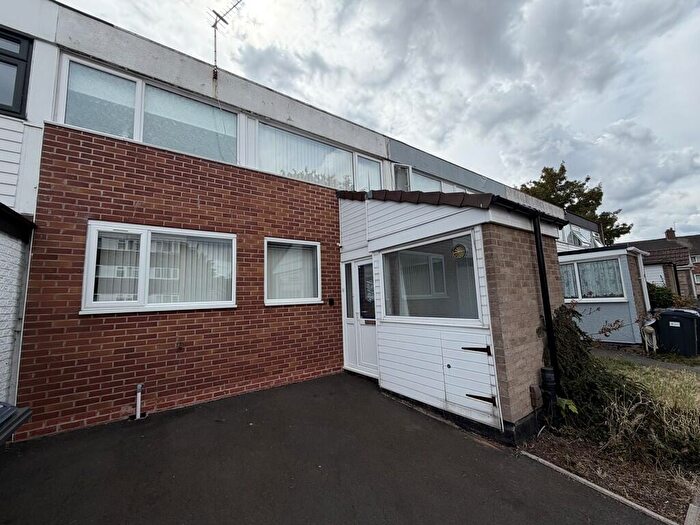 3 Bedroom Terraced House For Sale In Craneberry Road, Birmingham, B37