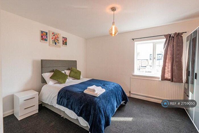 1 Bedroom Flat To Rent In West Ham Lane, London, E15