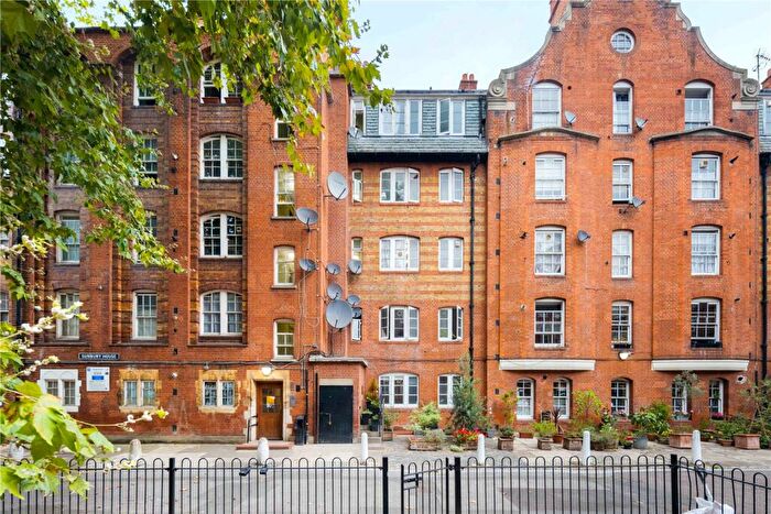 1 Bedroom Flat To Rent In Sunbury House, Swanfield Street, Bethnal Green, London, E2