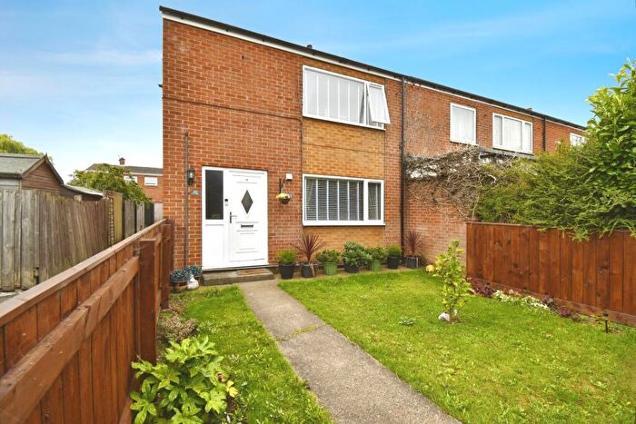 2 Bedroom End Of Terrace House For Sale In St. James Close, Hedon, Hull, HU12