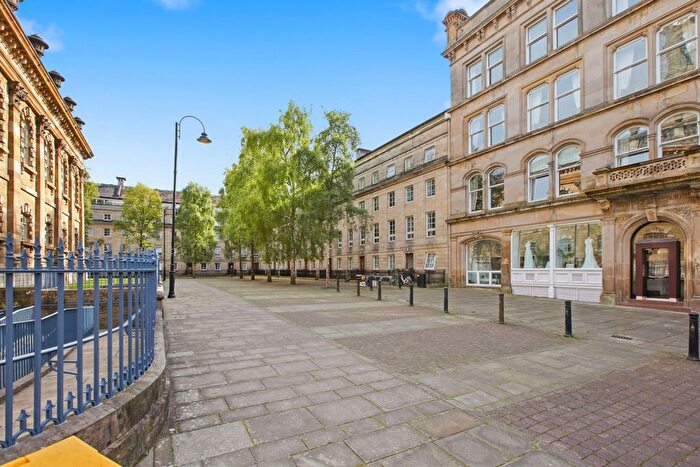 2 Bedroom Flat For Sale In St. Andrews Square, Glasgow, G1