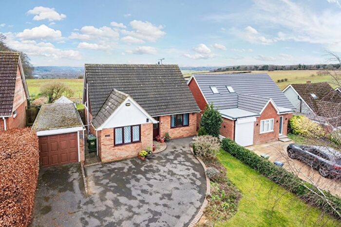 4 Bedroom Chalet For Sale In Highlea Avenue, Flackwell Heath, High Wycombe, Buckinghamshire, HP10
