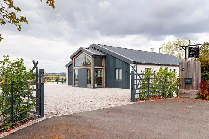 6 Bedroom Detached House For Sale In Long Green, Forthampton, GL19