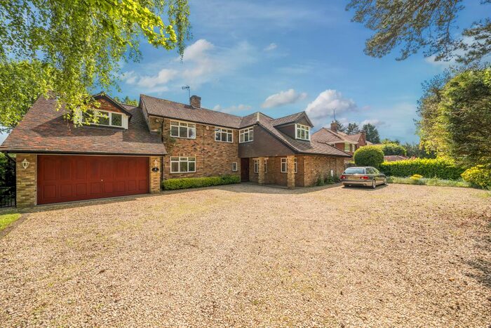 5 Bedroom Detached House For Sale In Chiltern Hill, Gerrards Cross, SL9