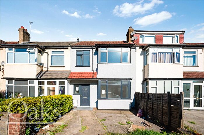 3 Bedroom Terraced House For Sale In Streatham Vale, Streatham Vale, SW16