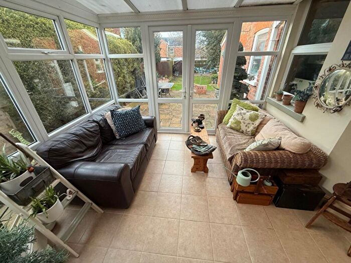 3 Bedroom Semi-Detached House For Sale In Winsover Road, Spalding, PE11