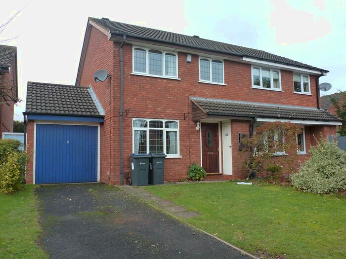 3 Bedroom Property To Rent In Blakemore Drive, Sutton Coldfield, B75