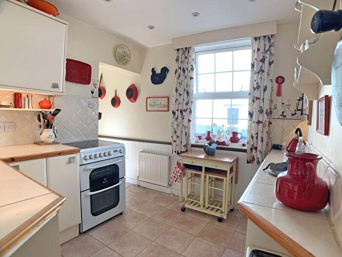 2 Bedroom Terraced House For Sale In York Street, Sidmouth, EX10