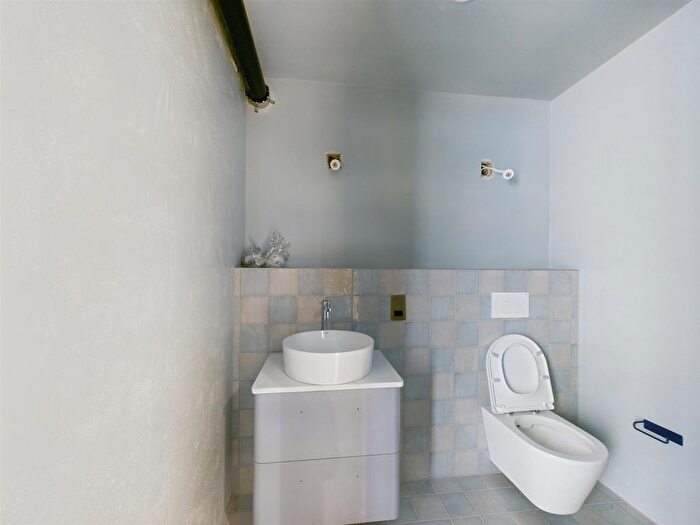 2 Bedroom Flat To Rent In Amp;Soul, Shoreditch, E2