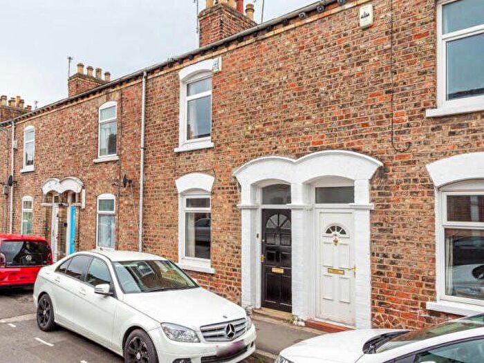 2 Bedroom Terraced House To Rent In Newborough Street, York, YO30