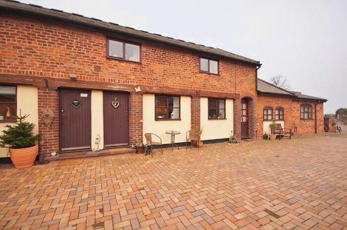 3 Bedroom Barn Conversion To Rent In Starkey Lane, Northop, CH7